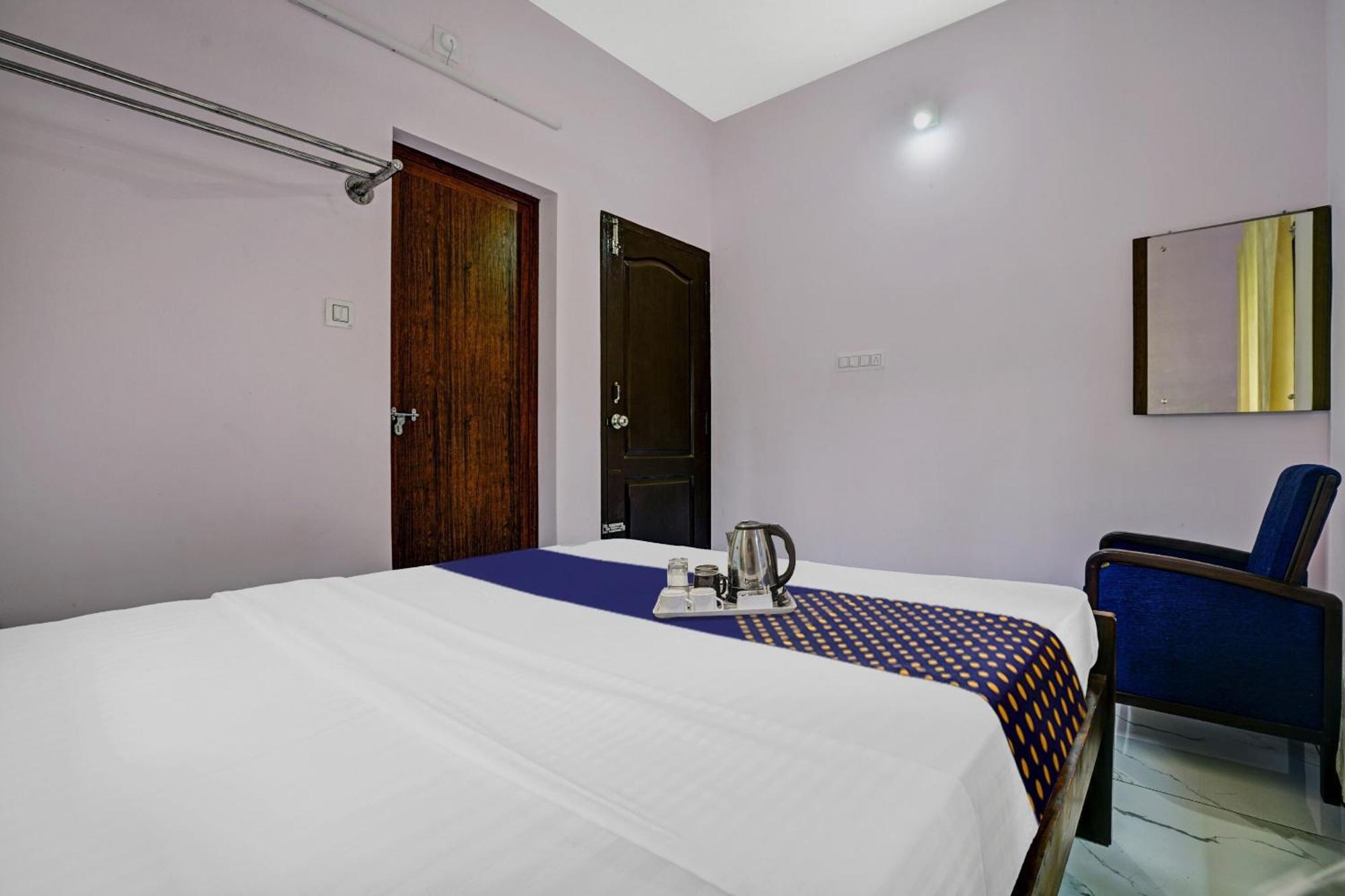 Spot On Shalom Palace Residency Neriyamangalam Екстер'єр фото